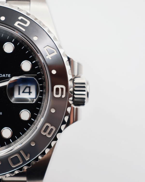 ROLEX GMT MASTER II « BRUCE WAYNE » — Réf. 126710GRNR